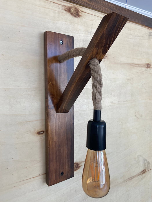Opviq Aplique de Pared de Pino Macizo en Nogal